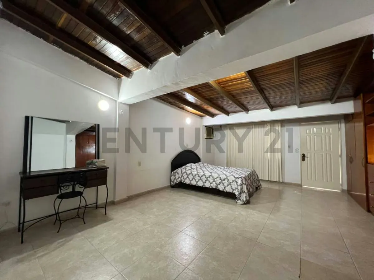 Venta de Casa - 5