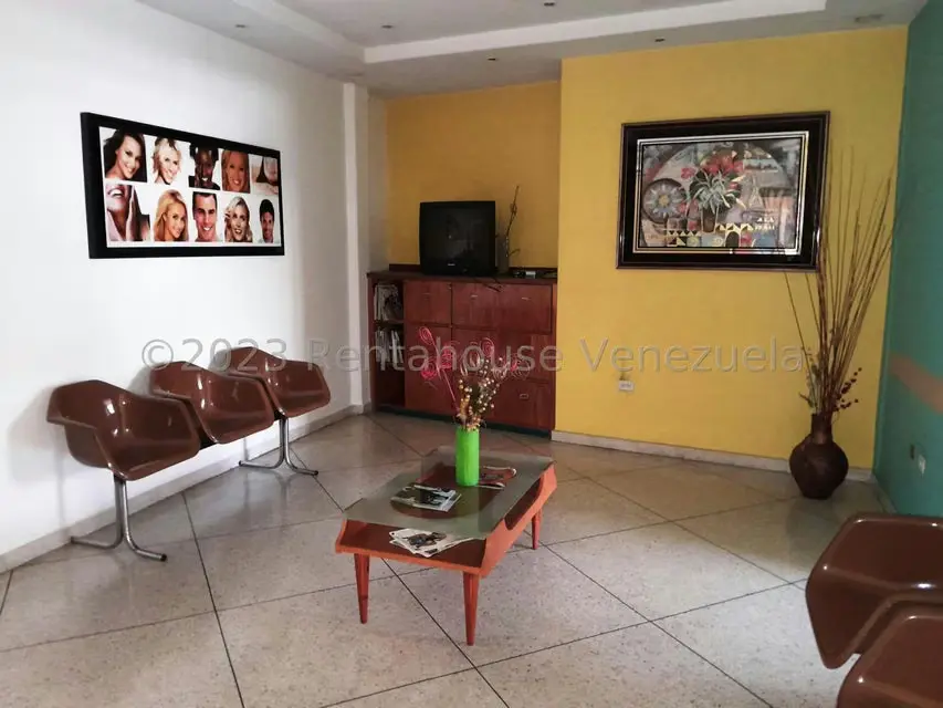 Comercial (Consultorio Medico) en Venta en Centro, Aragua - 10