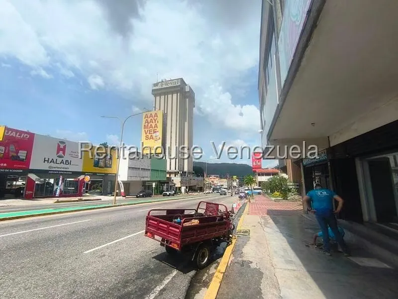 Comercio en Venta en Avenida Cedeno, Carabobo - 19