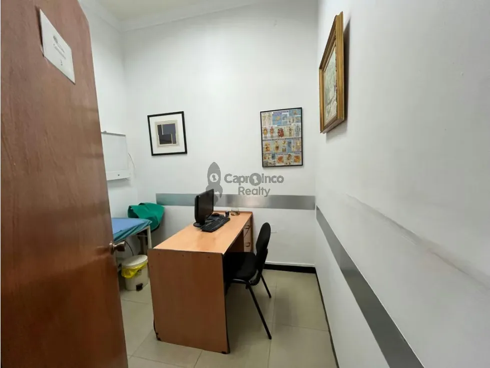 CENTRO DE SALUD DE ATENCION PRIMARIA (FONDO DE COMERCIO) TCL 9472639 - 9
