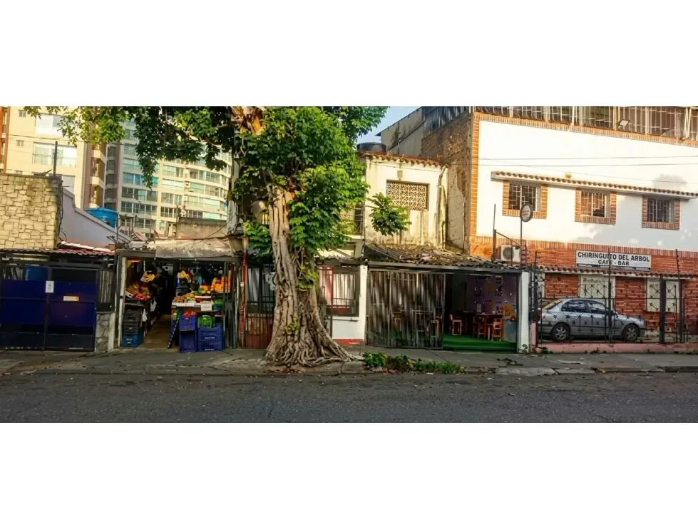 Se vende Casa Comercial 349m² 5h/3b/4p San Bernardino