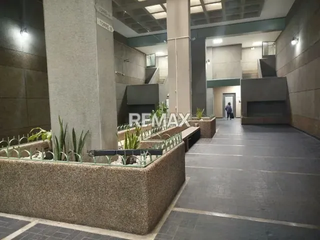AMPLIO Y HERMOSO APARTAMENTO EN VENTA EN LA CANDELARIA - 19