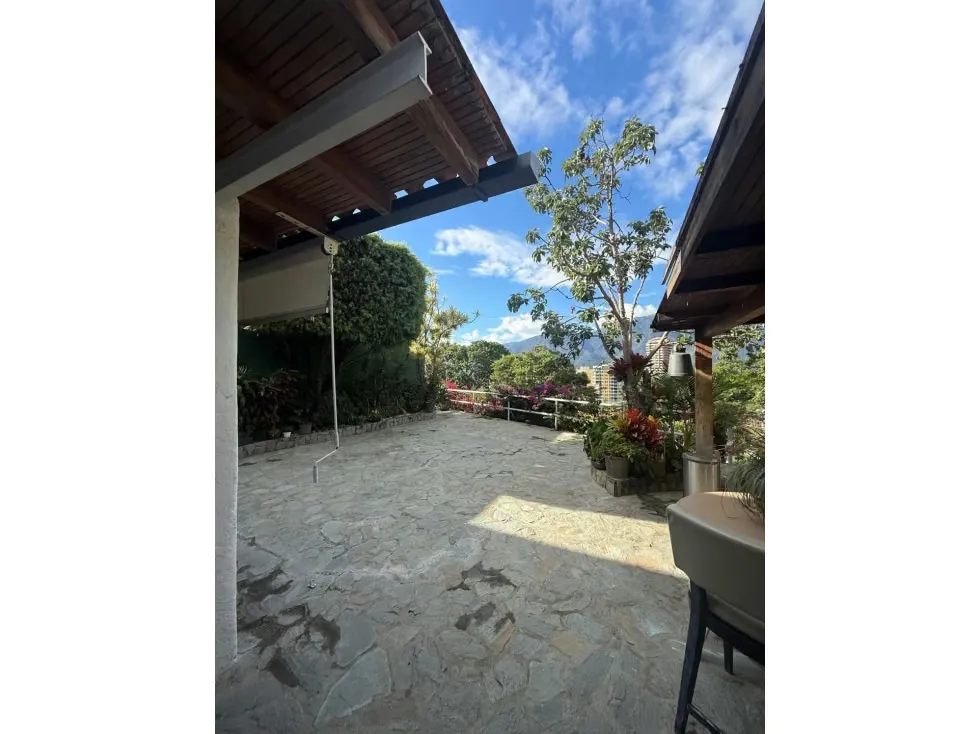 Se vende casa 284.35m2 3H+S/3.5B+S/2P Sta Ines