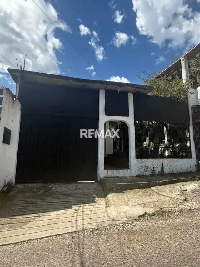 ALQUILER DE CASA SANTA CECILIA PUEBLO NUEVO