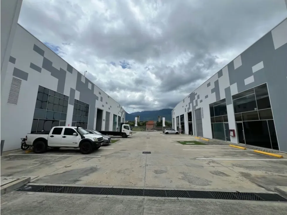 Galpon en alquiler 500m2 Guatire - 7
