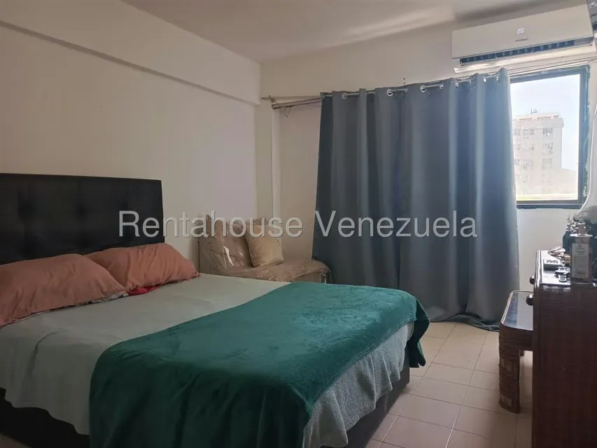 Apartamento (1 Nivel) en Venta en Porlamar, Nueva Esparta - 16