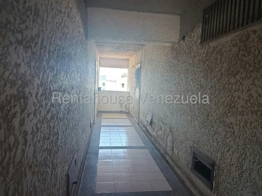 Apartamento (1 Nivel) en Venta en Porlamar, Nueva Esparta - 5