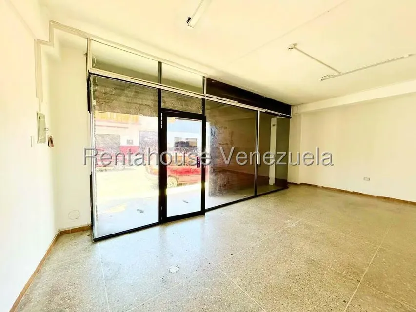 Local Comercial en Alquiler en Centro, Lara - 3