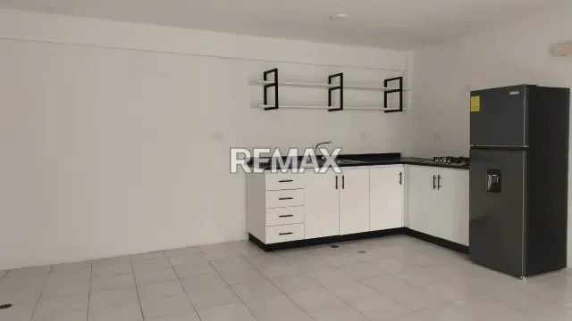 EN ALQUILER APT EN BARQUISIMETO, CENTRO METROPOLITANO JAVIER - 2