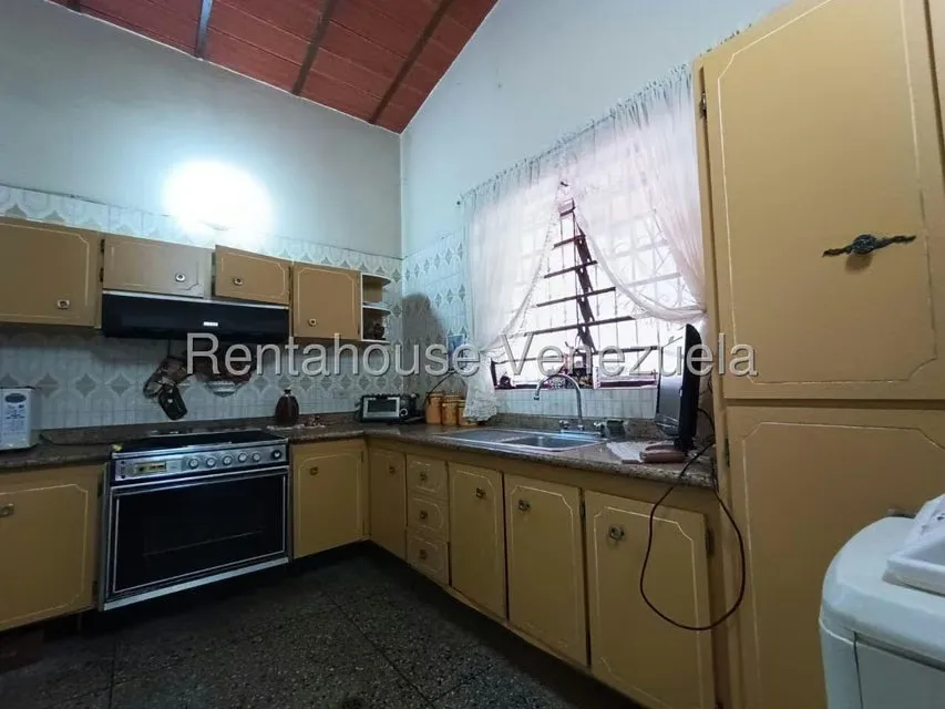 Casa (1 Nivel) en Alquiler en El Limon, Aragua - 16