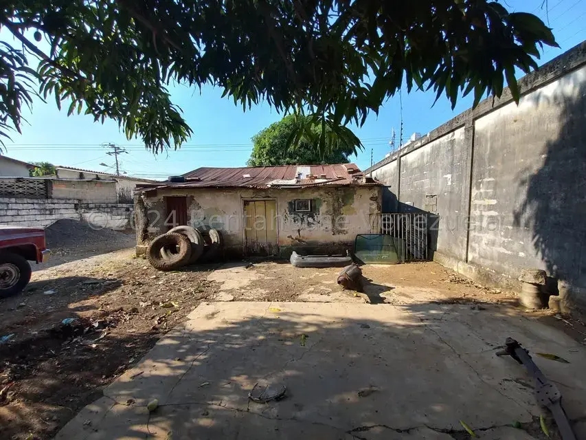 Terreno (Comercial) en Venta en Centro, Portuguesa - 10