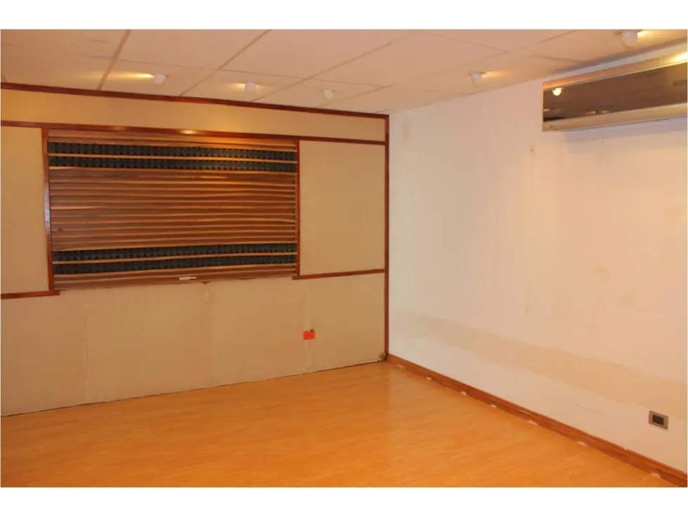 Vendo edificio 3 plantas 717m2 Los Caobos 3054 - 19