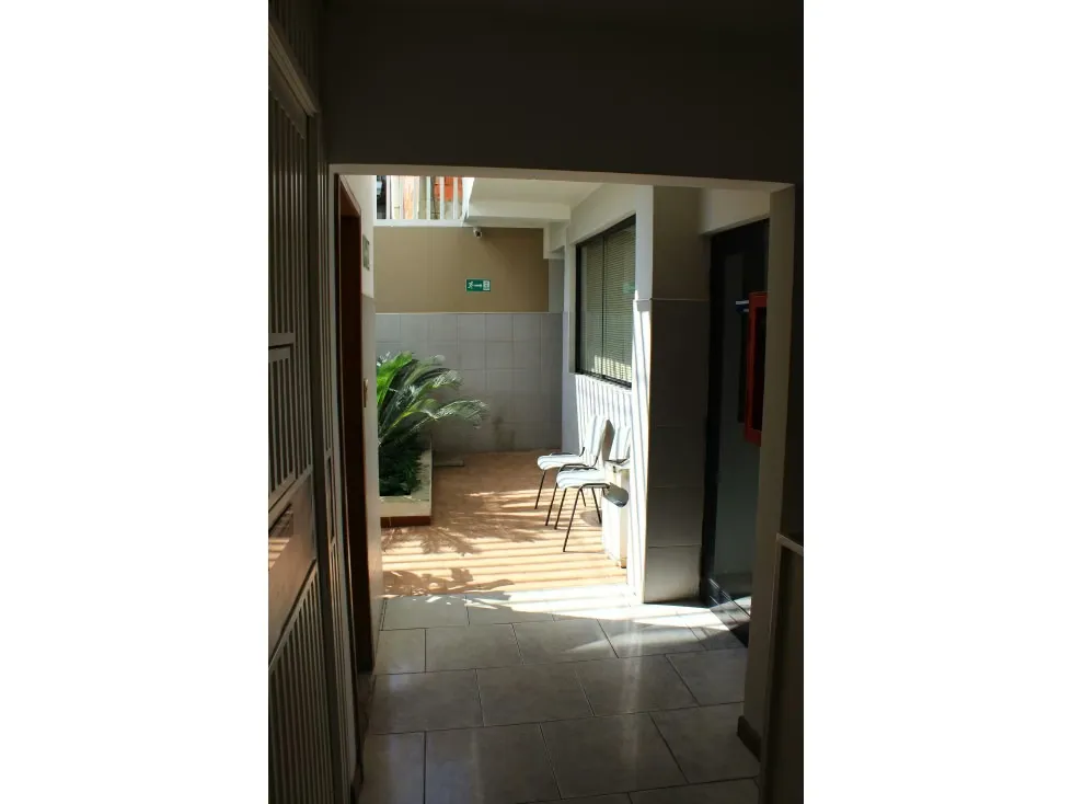 Vendo edificio 3 plantas 717m2 Los Caobos 3054 - 34