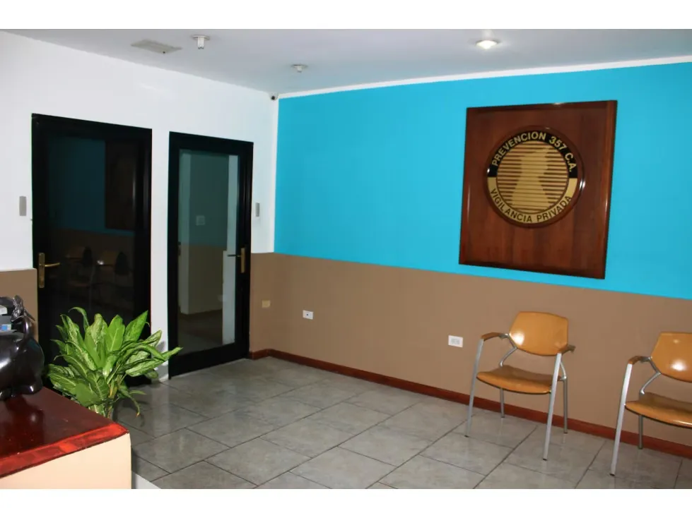 Vendo edificio 3 plantas 717m2 Los Caobos 3054 - 38