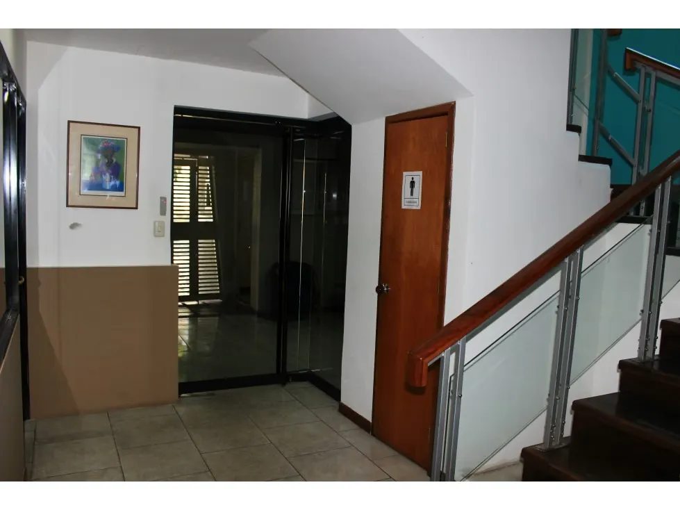 Vendo edificio 3 plantas 717m2 Los Caobos 3054 - 40