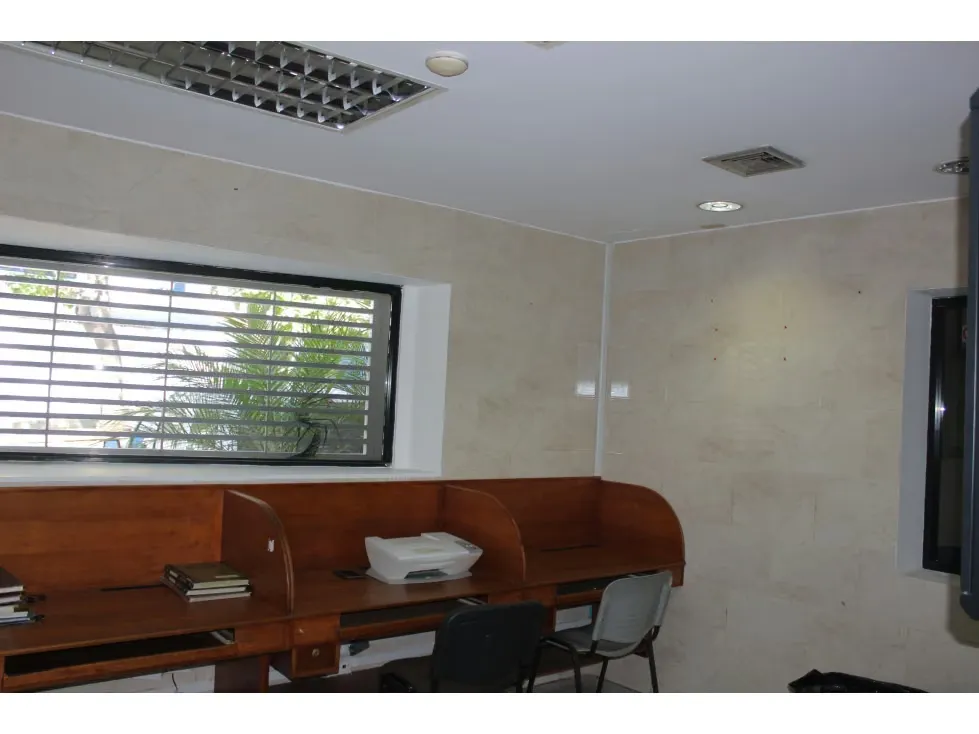 Vendo edificio 3 plantas 717m2 Los Caobos 3054 - 50