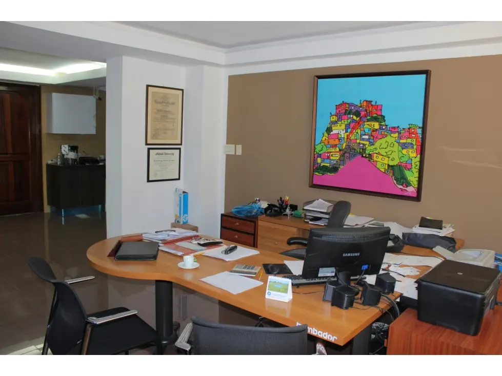 Vendo edificio 3 plantas 717m2 Los Caobos 3054 - 52