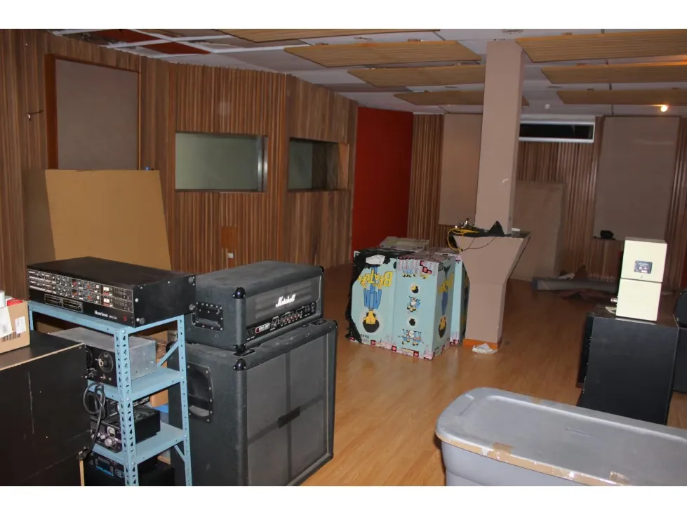 Vendo edificio 3 plantas 717m2 Los Caobos 3054 - 63