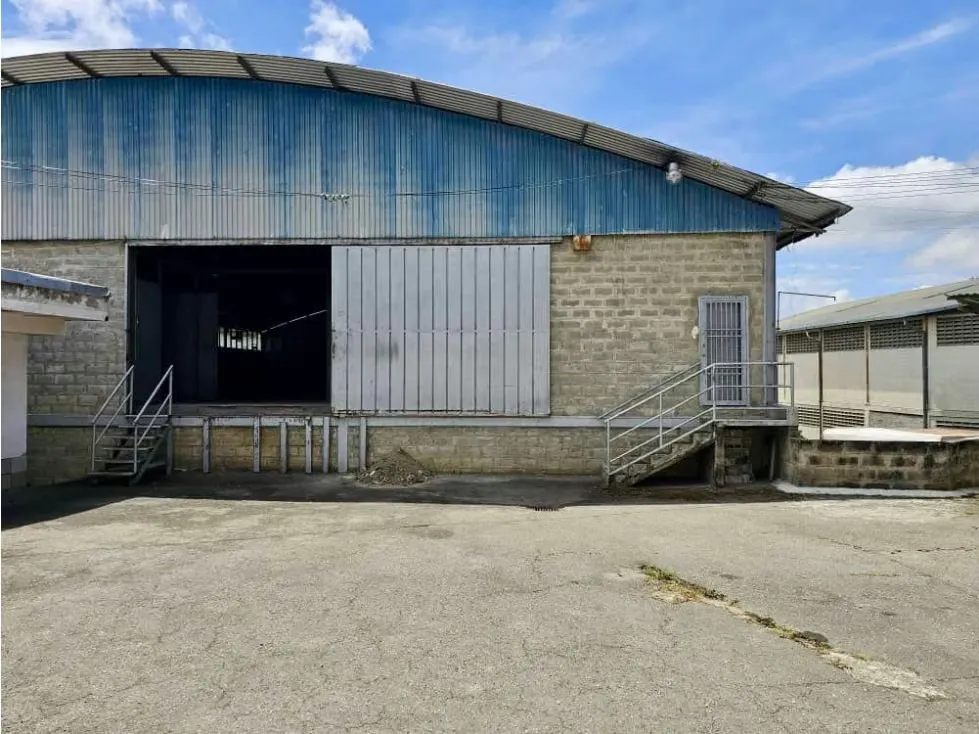 Vendo galpón industrial 3.900m2 Zona Industrial de Carrizal 4786 - 2