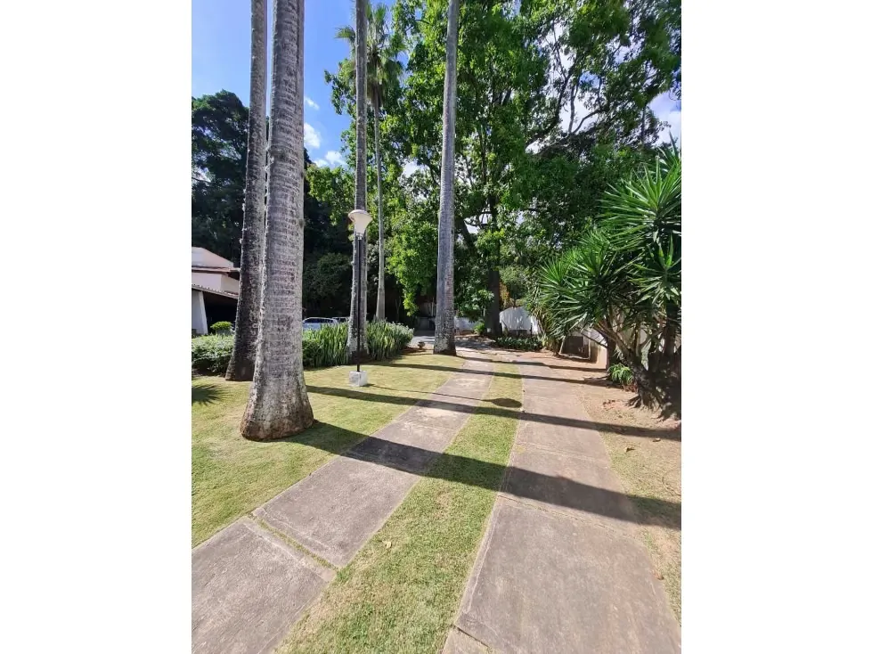 Vendo terreno plano 4000m2 Valle Arriba 9476
