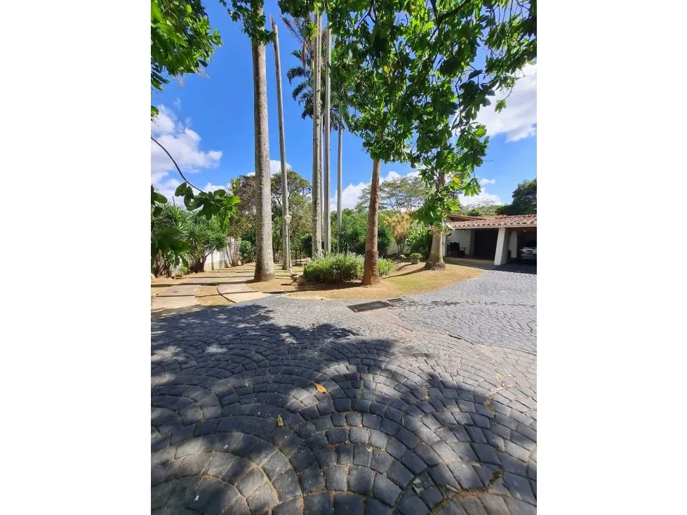 Vendo terreno plano 4000m2 Valle Arriba 9476 - 8