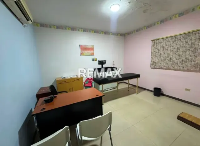 Venta de clínica médica totalmente equipada lista para operar - 8