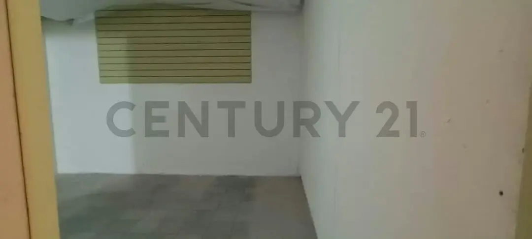 Venta de Local Comercial el Centro Comercial Plazas Las Américas de 60 m2 - 7