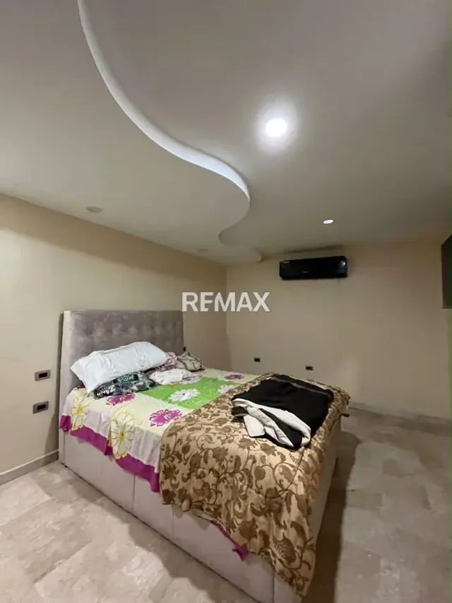 Hermoso Townhouse en Las Naciones - 9