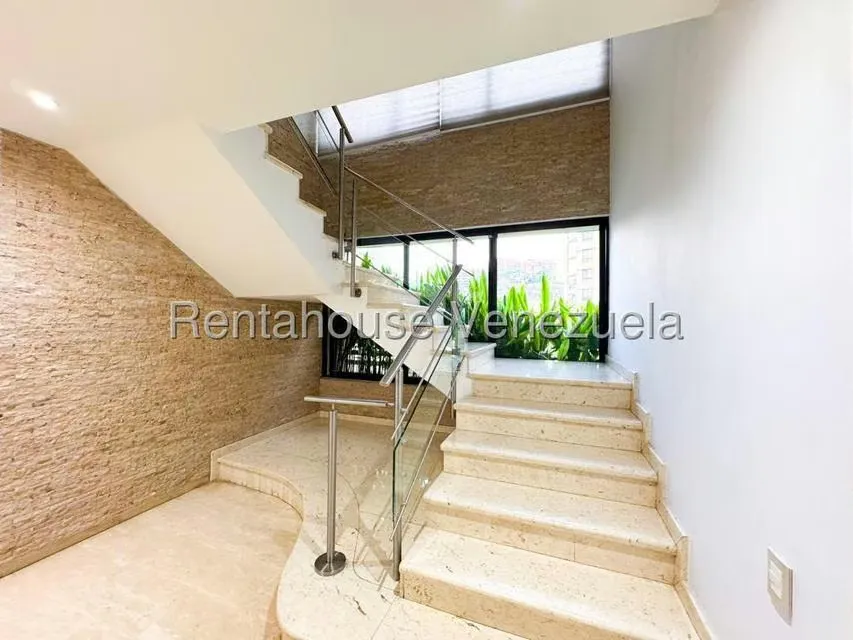Apartamento (Penthouse) en Venta en Colinas de Valle Arriba, Distrito Metropolitano - 19