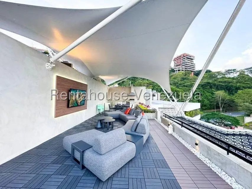 Apartamento (Penthouse) en Venta en Colinas de Valle Arriba, Distrito Metropolitano - 40