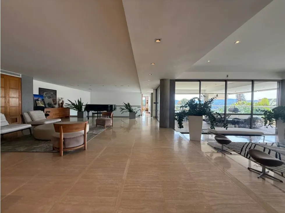 Se Vende apartamento Duplex 500m2 5H+S/5.5+S/6P Altamira - 13