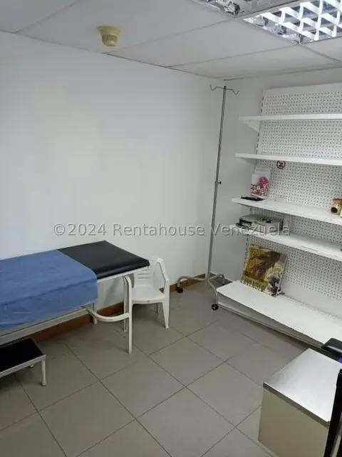 Consultorio Medico en Venta en Santa Monica, Distrito Metropolitano - 13