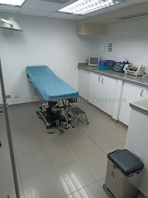 Consultorio Medico en Venta en Santa Monica, Distrito Metropolitano - 14