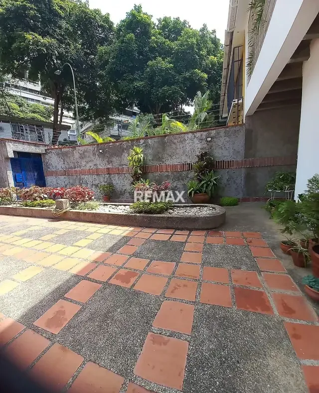 En venta bella casa Altamira - 17