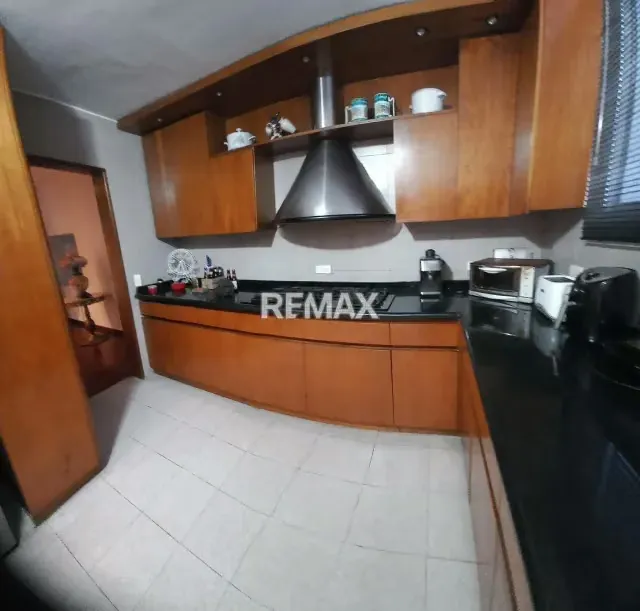 En venta bella casa Altamira - 2