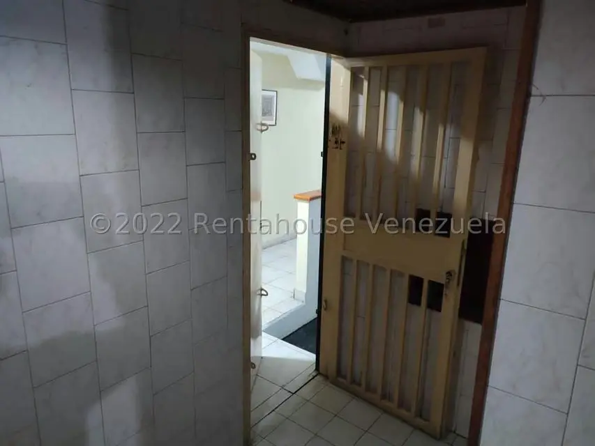 Local Comercial en Venta en Parroquia Catedral, Distrito Metropolitano - 3