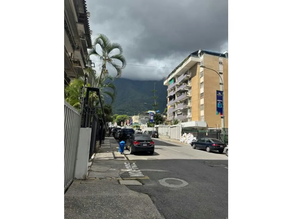 Se Vende Apto-116m²-3H+3B+2P+1M-Los Palos Grandes