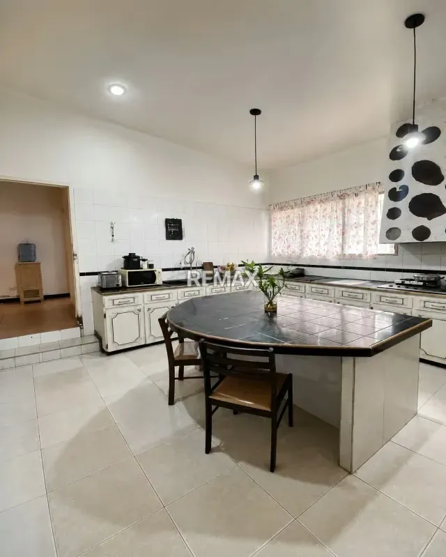 Quinta en Venta para Reconstruir sobre 2.100 m² en Alto Hatillo - 11
