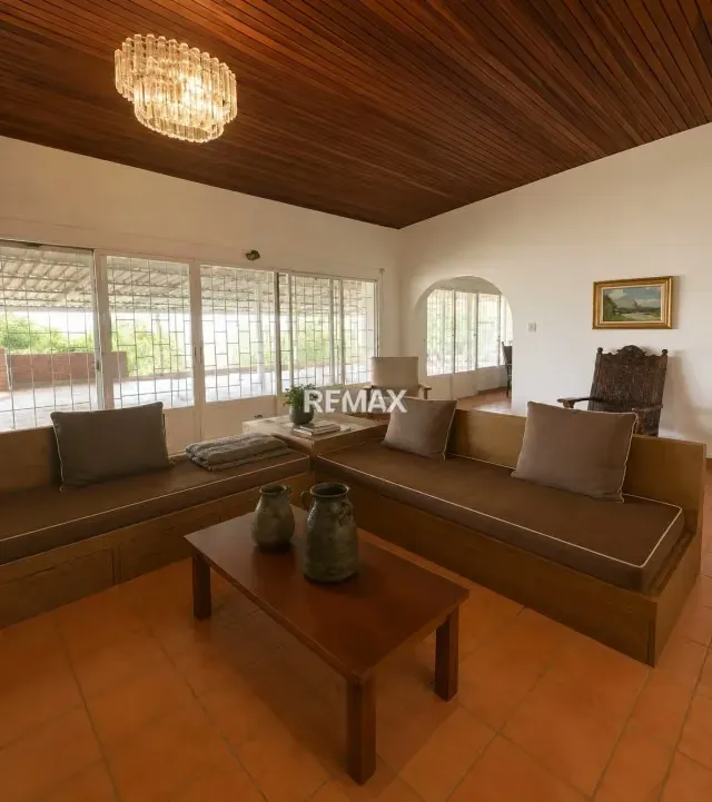 Quinta en Venta para Reconstruir sobre 2.100 m² en Alto Hatillo - 3