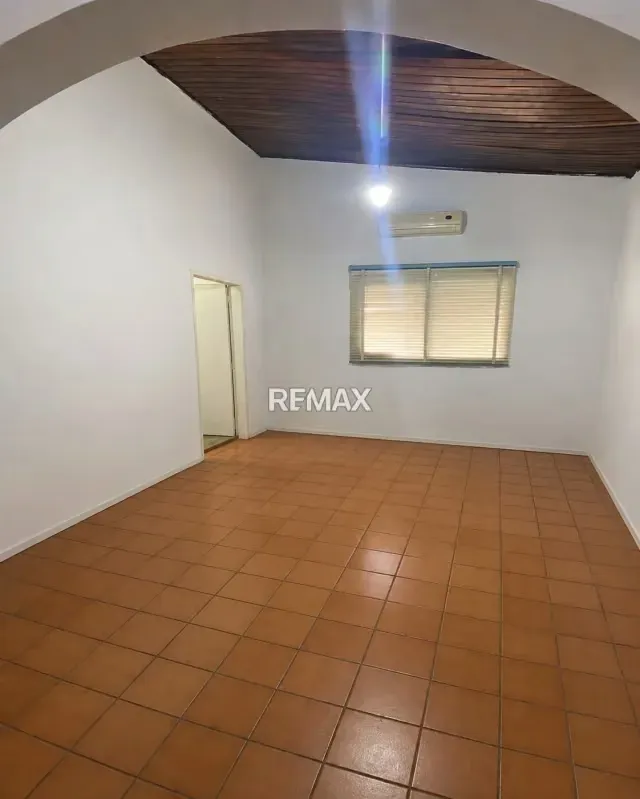Quinta en Venta para Reconstruir sobre 2.100 m² en Alto Hatillo - 9