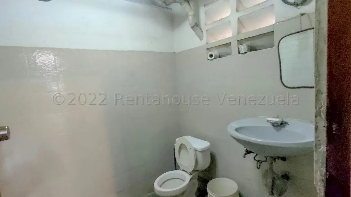 Local Comercial en Venta en Municipio Guaicaipuro, Miranda - 14