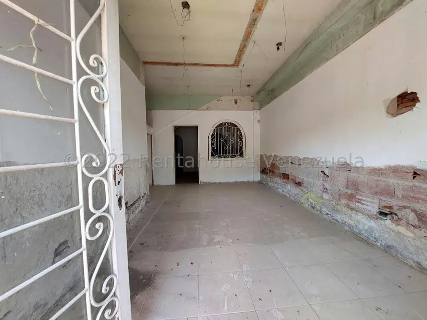 Comercial (Edificio) en Venta en Zona Centro, Aragua - 19