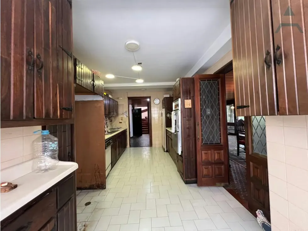Se Vende Edificio 2000m² 16p Las Mercedes - 16