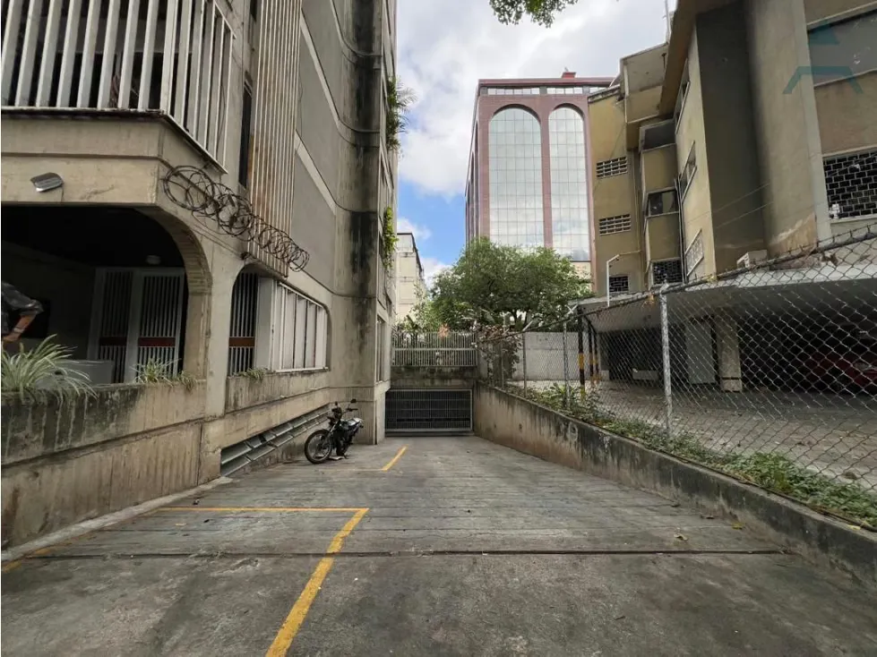 Se Vende Edificio 2000m² 16p Las Mercedes - 3