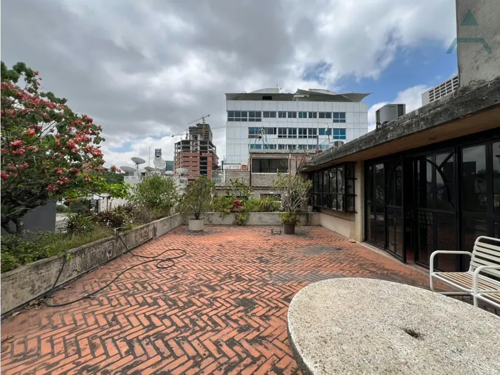 Se Vende Edificio 2000m² 16p Las Mercedes - 4