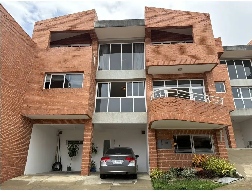 Vendo townhouse 334m2 Villas de Loma Linda 1402 - 12