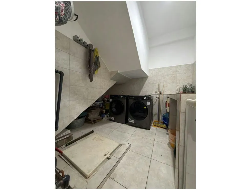 Vendo townhouse 334m2 Villas de Loma Linda 1402 - 18