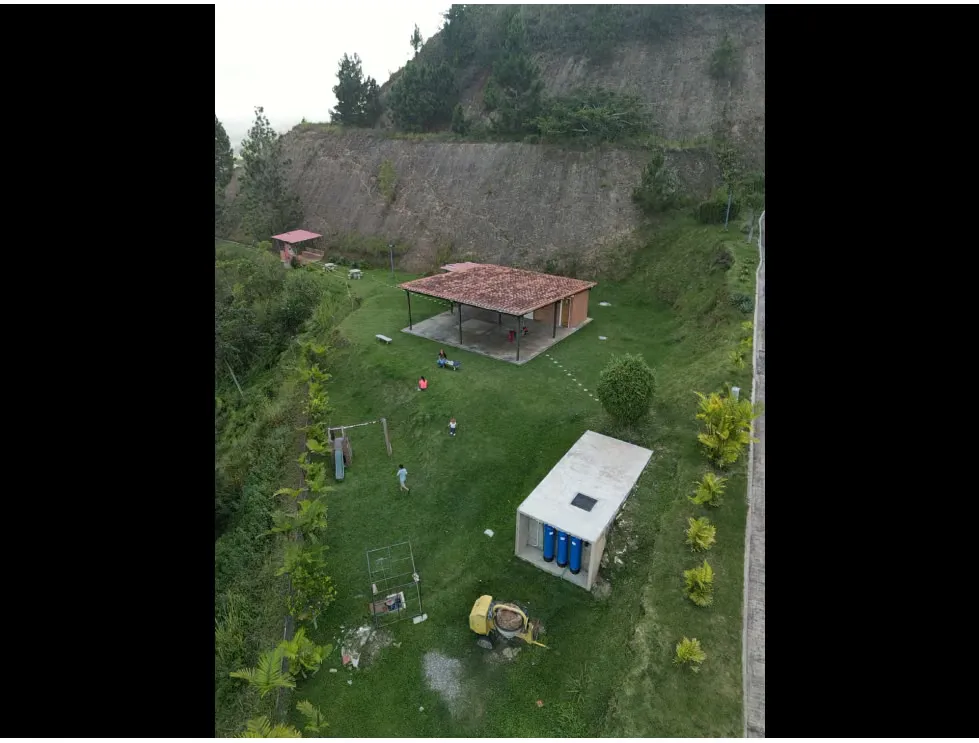 Vendo townhouse 334m2 Villas de Loma Linda 1402 - 3
