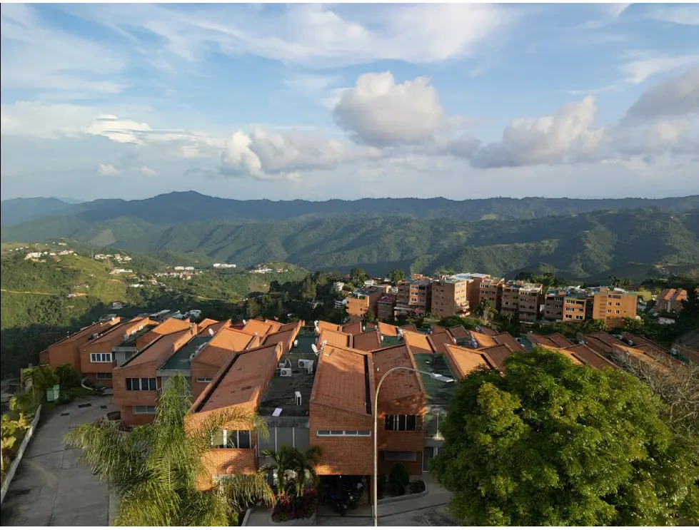 Vendo townhouse 334m2 Villas de Loma Linda 1402 - 4