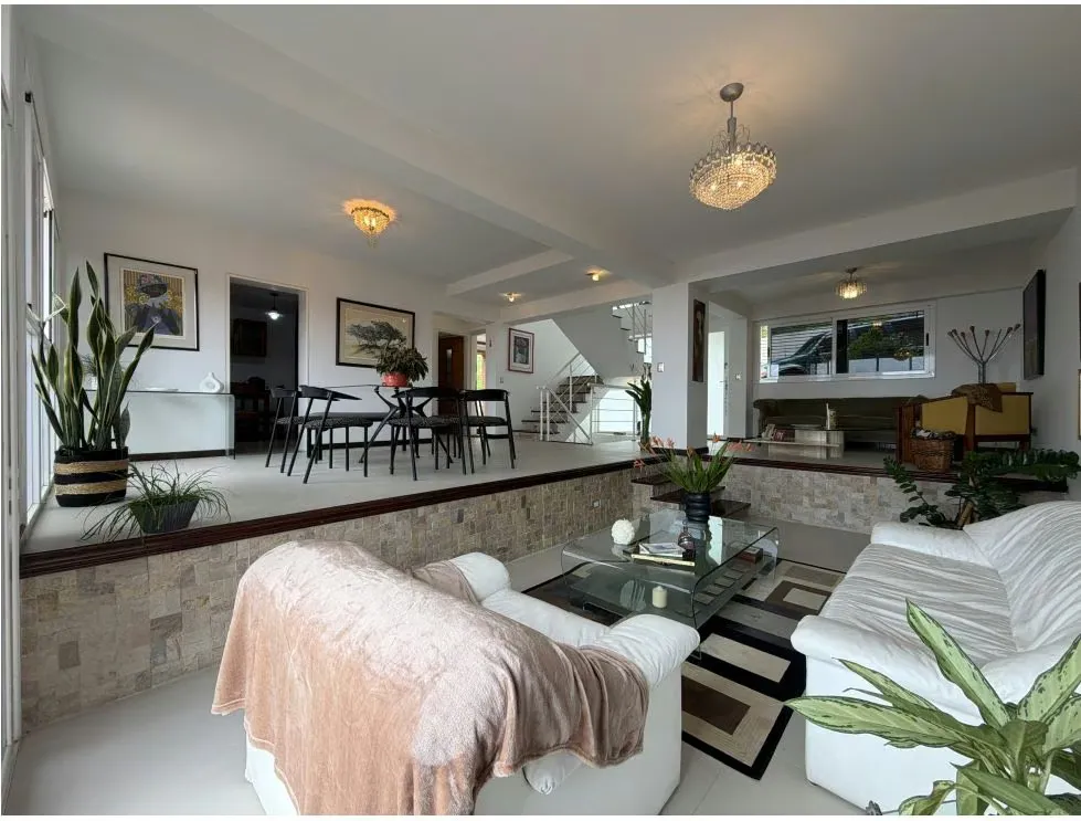 Vendo townhouse 334m2 Villas de Loma Linda 1402 - 10